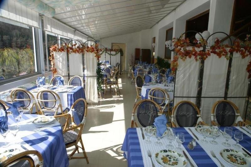 Garabit Hotel Anglards de Saint Flour Esterno foto
